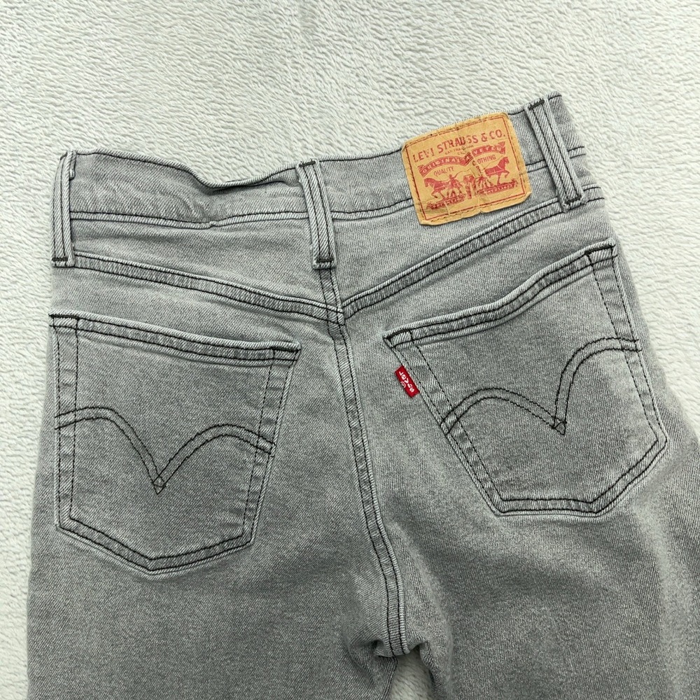 Levi's Premium Wedgie Straight Jeans Womens 25x28 Gray Denim Cotton Button Fly - Picture 9 of 10